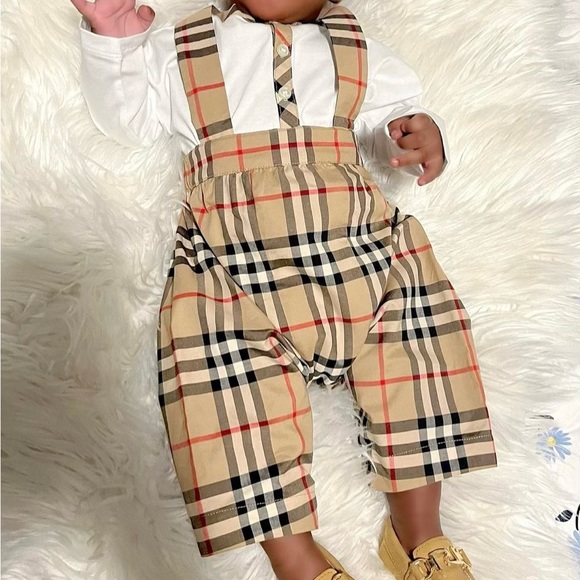 Authentic two piece baby burberry outfit - Picture 3 of 6